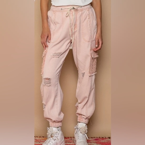 Pol Distressed Boho Pink Cargo Embroidery Joggers - Picture 4 of 11